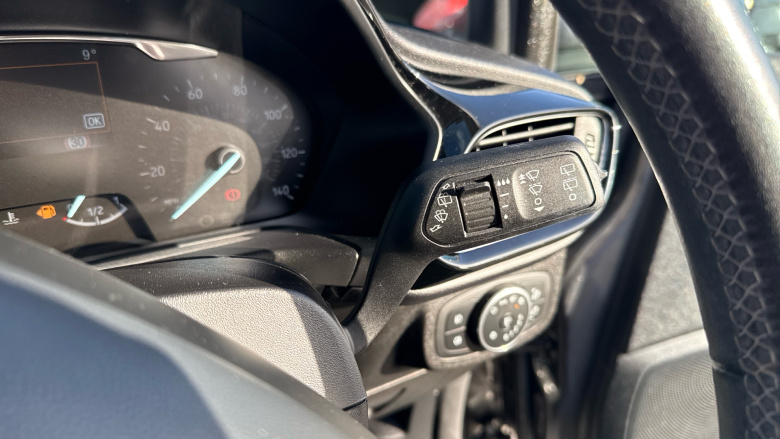 Ford Fiesta 1.0 EcoBoost Titanium 5dr Petrol Hatchback